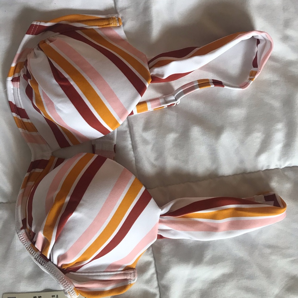 Swim suit top